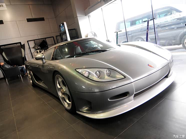 Koenigsegg Koenigsegg CCR 2004 Basic Model
