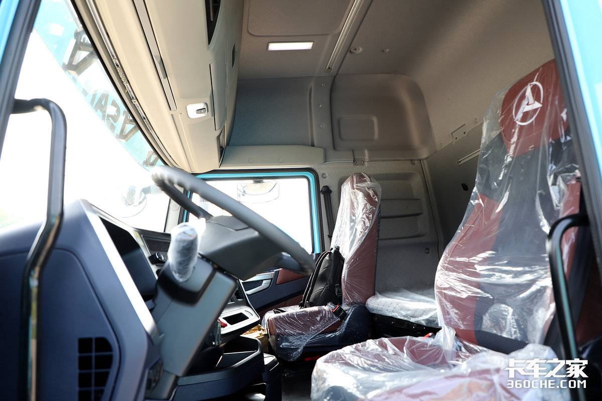 350-degree battery Sany new heavy truck battery life broke 200km.