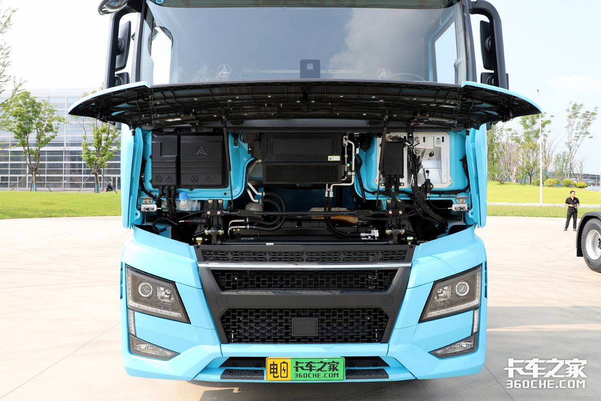 350-degree battery Sany new heavy truck battery life broke 200km.