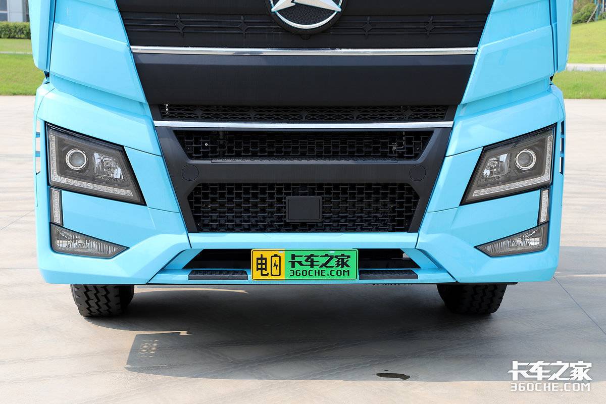 350-degree battery Sany new heavy truck battery life broke 200km.